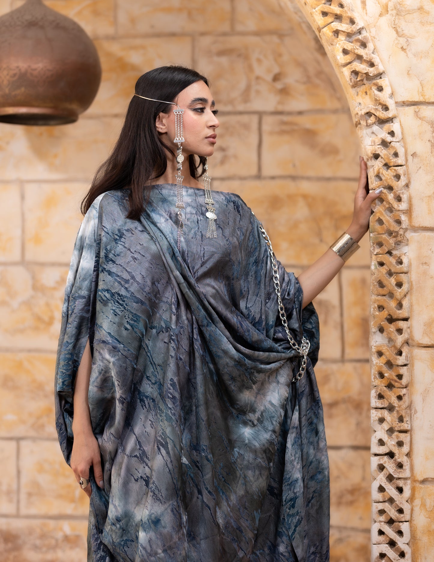 تراتيل – Smoky Blue