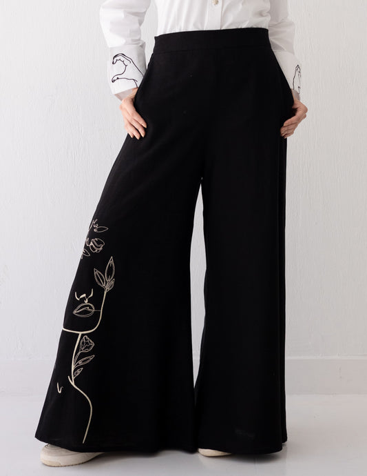 Noir Essence Pants